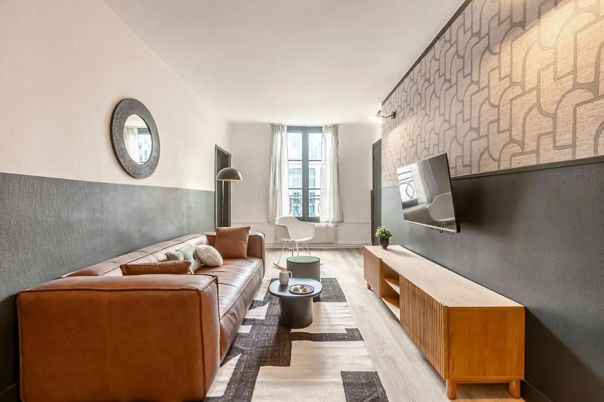 42#Opera #Louvre #Paris02 #2Bedrooms #Ac